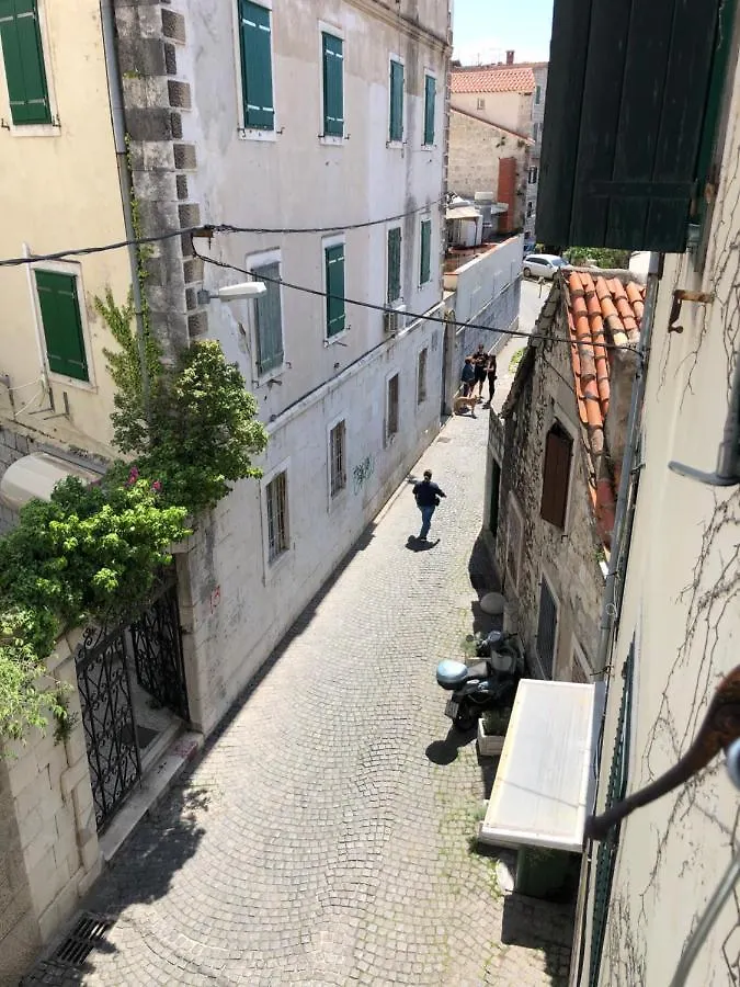 Apartment Saint Jacques Split 0*,  Croatia